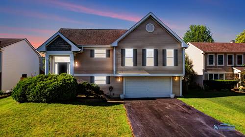 554 Foxford, Bartlett, IL 60103