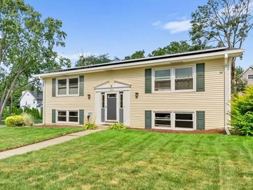 303 S President, Wheaton, IL 60187