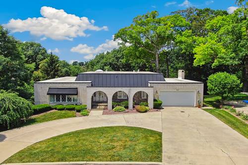 712 Ridge, Lemont, IL 60439