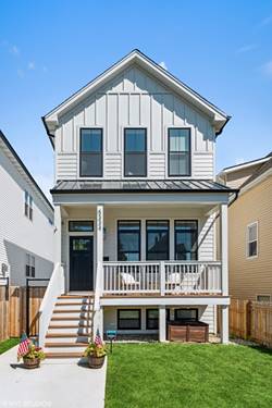 5334 W Leland, Chicago, IL 60630