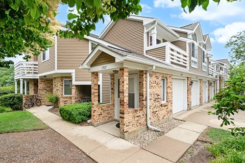 1207 Ranchview Unit 1207, Buffalo Grove, IL 60089