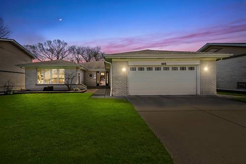 905 W Palm, Mount Prospect, IL 60056