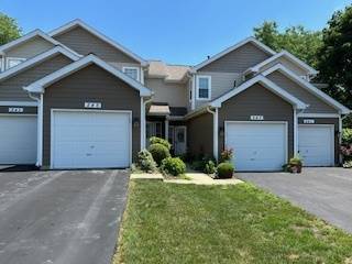 545 Woodcrest Unit 545, Mundelein, IL 60060