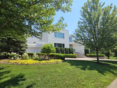 9233 Falling Waters, Burr Ridge, IL 60527