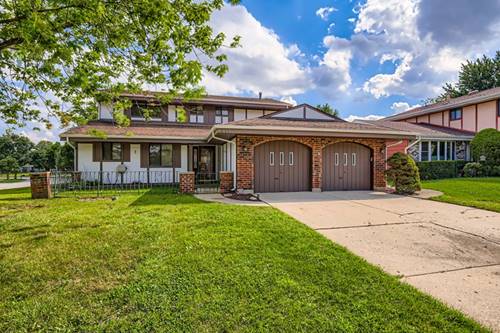 214 Cambridge, Bloomingdale, IL 60108