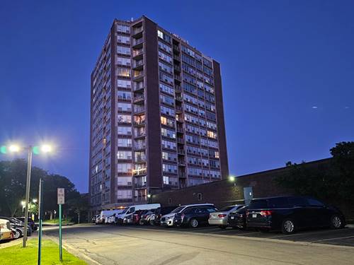 3925 Triumvera Unit A15D, Glenview, IL 60025