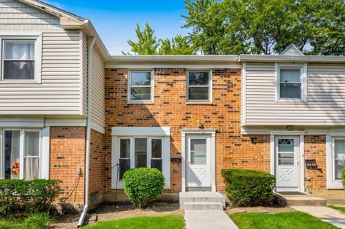3075 Kingston, Streamwood, IL 60107