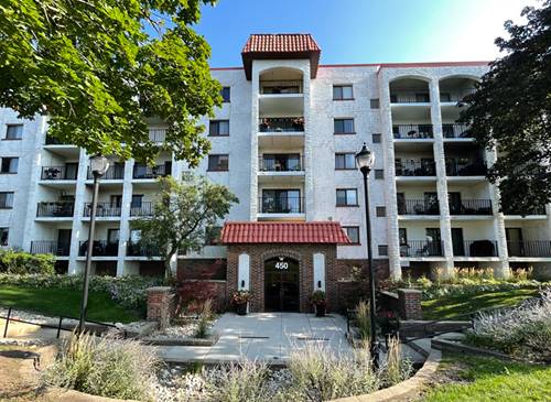 450 Plum Creek Unit 109, Wheeling, IL 60090