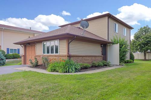564 Sauk, Carol Stream, IL 60188