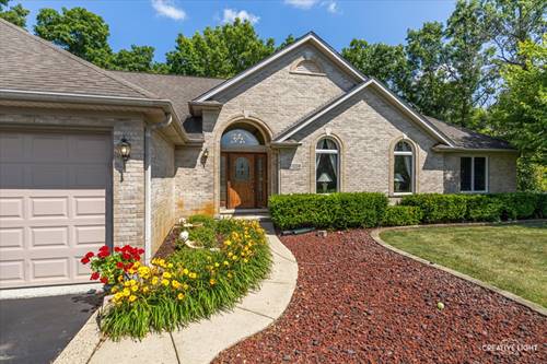 11210 Pebble, Huntley, IL 60142