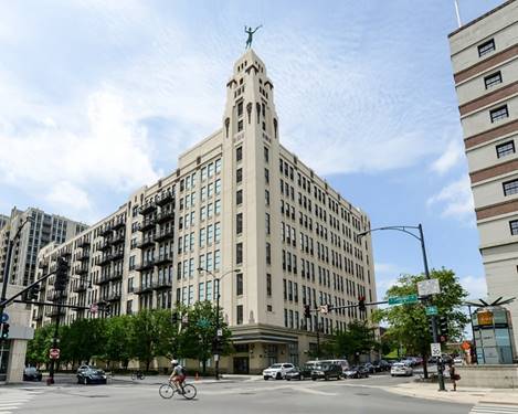 758 N Larrabee Unit 830, Chicago, IL 60654