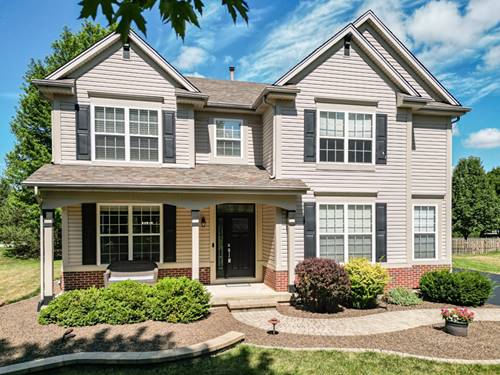 607 Vista, Oswego, IL 60543