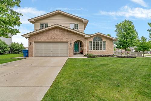 806 Feeney, Minooka, IL 60447