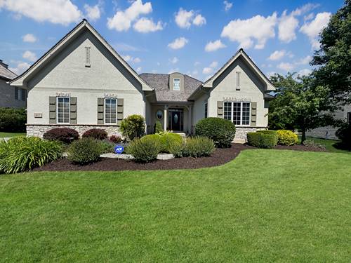 807 Wedgewood, Lindenhurst, IL 60046