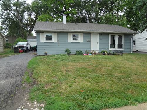 2114 Tepee, Carpentersville, IL 60110