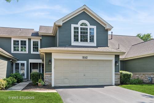 1062 Ridgefield, Carol Stream, IL 60188