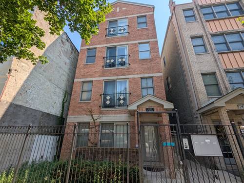 2451 W Harrison Unit 3, Chicago, IL 60612
