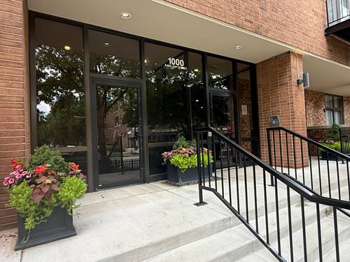 1000 E 53rd Unit 510, Chicago, IL 60615
