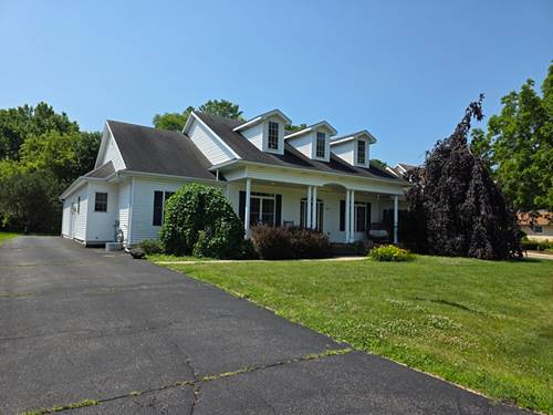 10381 Country, Beach Park, IL 60087