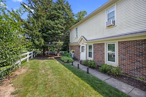 251 University, Elk Grove Village, IL 60007