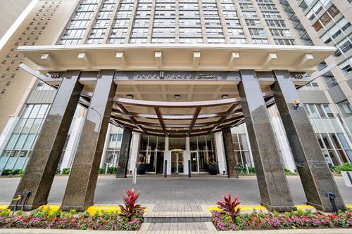 655 W Irving Park Unit 2704, Chicago, IL 60613
