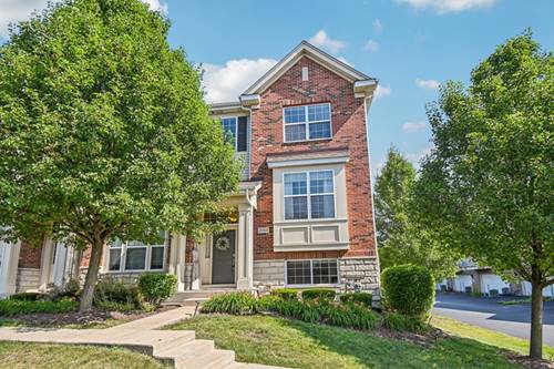 2903 Henley, Naperville, IL 60540