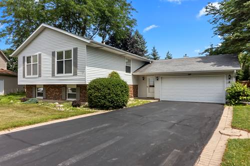 597 Kimer, Crystal Lake, IL 60012
