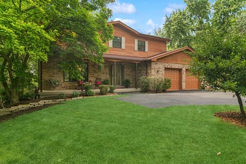 37 Wychwood, South Barrington, IL 60010
