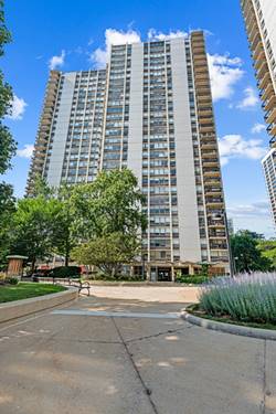 1360 N Sandburg Unit 2301, Chicago, IL 60610