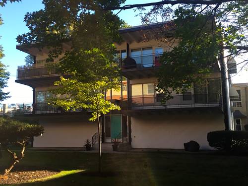 7446 Franklin Unit 2SE, Forest Park, IL 60130