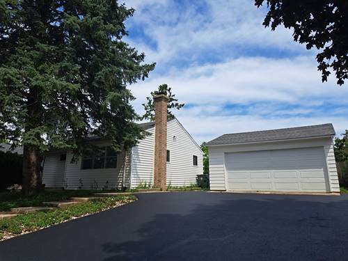 218 Wellington, Mundelein, IL 60060