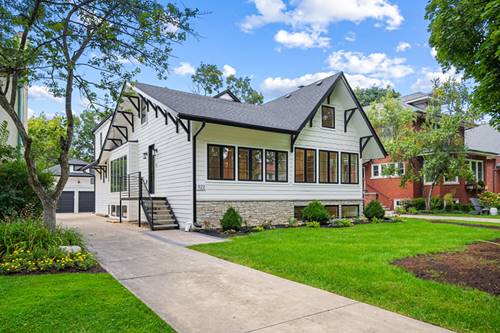 922 Jackson, River Forest, IL 60305