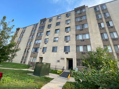 9725 S Karlov Unit 208, Oak Lawn, IL 60453