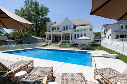 20 S Ewing, Naperville, IL 60540