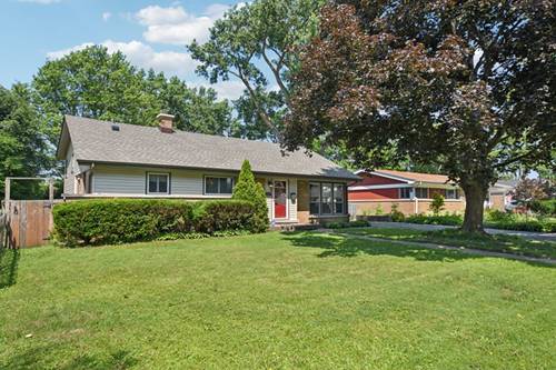 816 Appletree, Deerfield, IL 60015