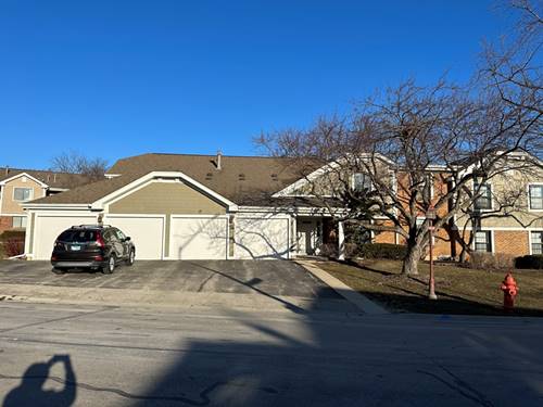1548 Seven Pines Unit 1A, Schaumburg, IL 60193