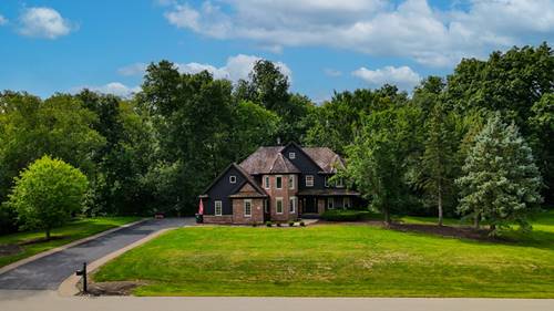 63 Oak Creek, Yorkville, IL 60560