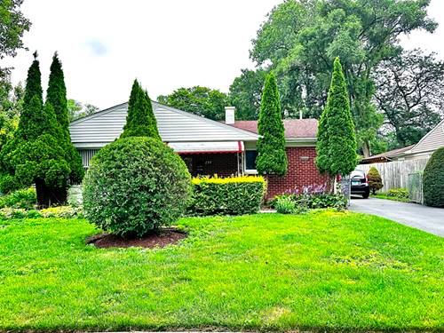 295 E Dennis, Wheeling, IL 60090