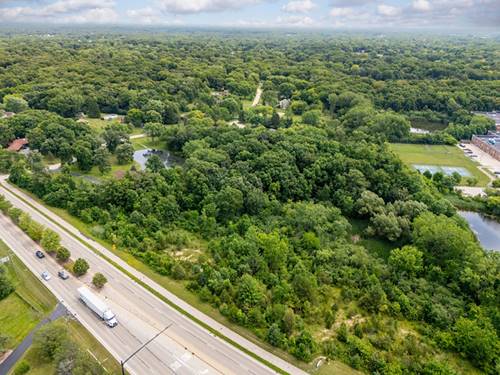 21031 N Quentin, Lake Zurich, IL 60047