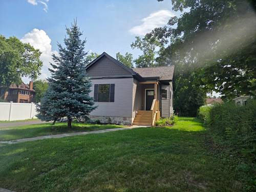 327 Lincoln, Woodstock, IL 60098