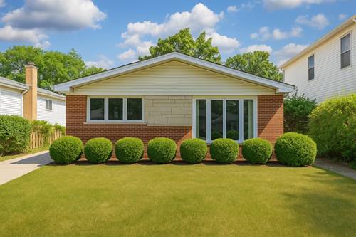 5008 Culver, Skokie, IL 60077