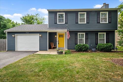 740 Lexington, St. Charles, IL 60174