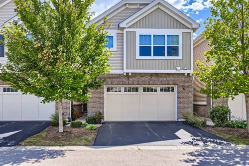 3222 N Heritage, Arlington Heights, IL 60004