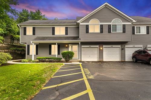 410 Village Creek Unit 410, Lake In The Hills, IL 60156