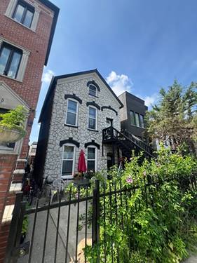 2127 W Huron, Chicago, IL 60612