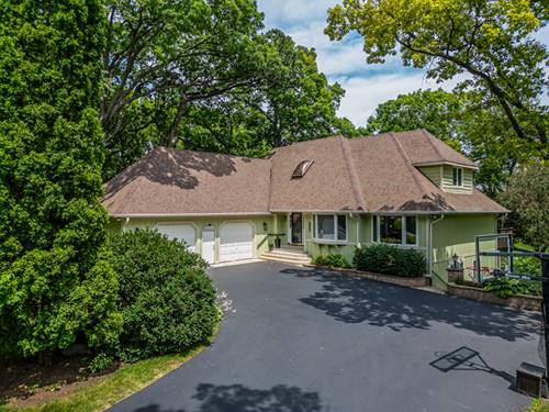 28W520 Pamela, West Chicago, IL 60185
