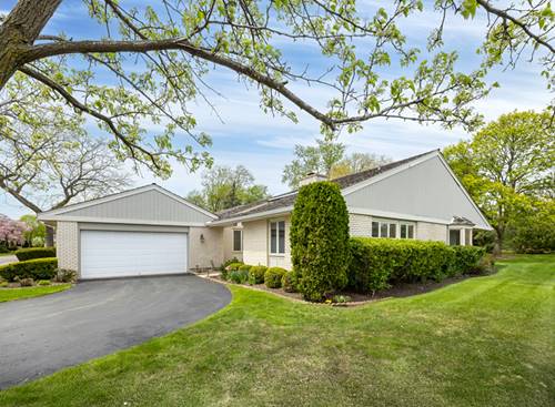 186 Briarwood, Oak Brook, IL 60523