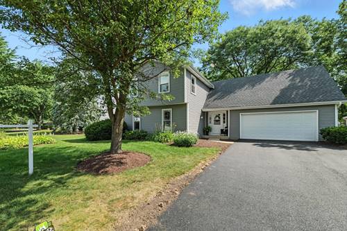 1168 Banbury, Naperville, IL 60540