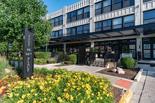 1151 W 14th Unit 238, Chicago, IL 60608