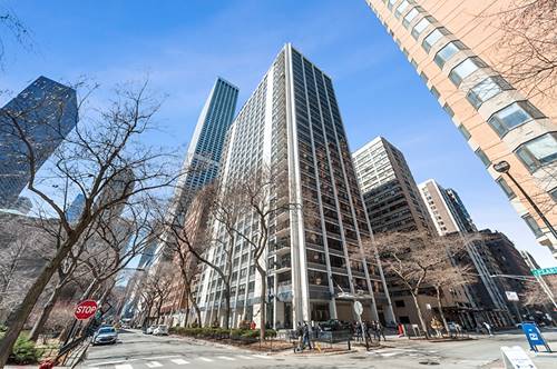 222 E Pearson Unit 2606, Chicago, IL 60611